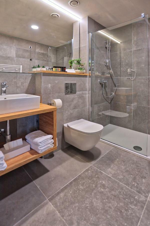 Hotel Olea Новаля Екстериор снимка