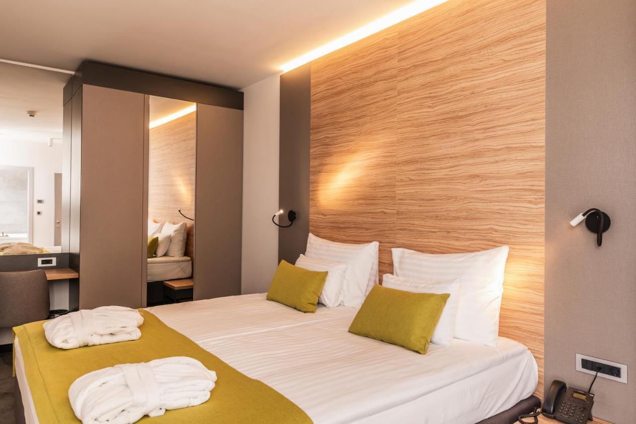 Hotel Olea Новаля Екстериор снимка