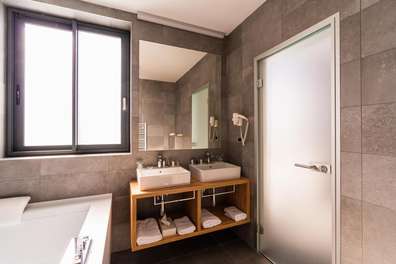 Hotel Olea Новаля Екстериор снимка