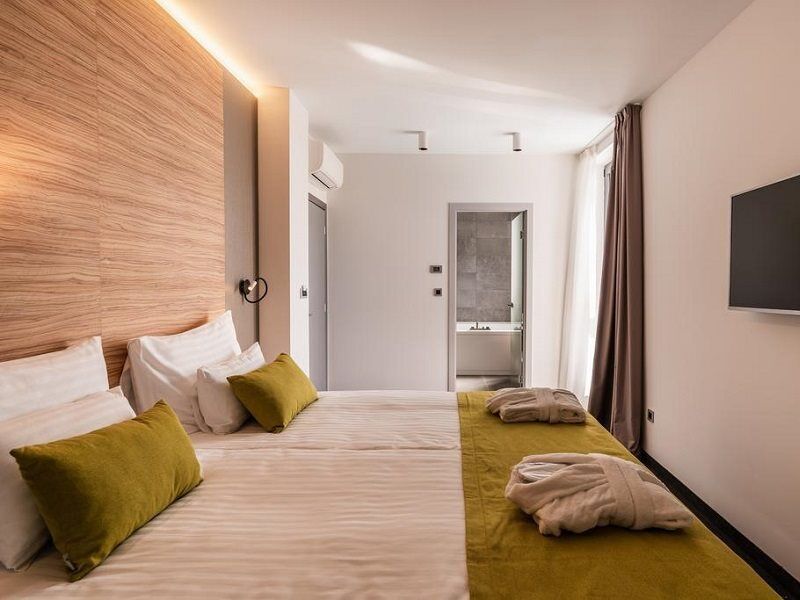 Hotel Olea Новаля Екстериор снимка
